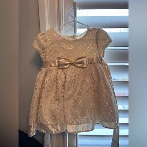 Elegant Cream Lace Baby Dress with Bow